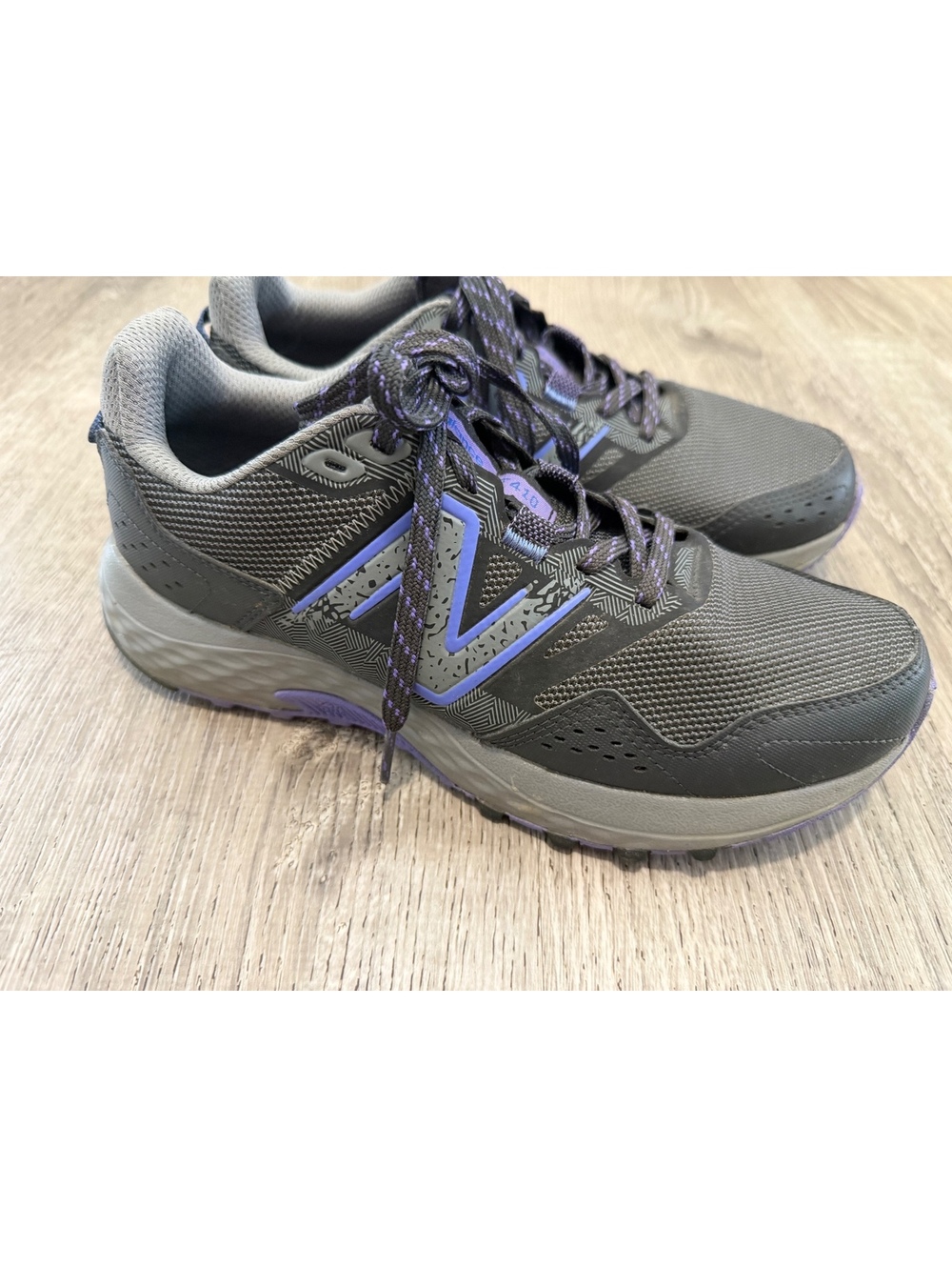 Women’s New Balance T410 Sneakers